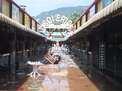 Phuket_Thailand_Patong_Beach_Tsunami_26_12_2004_Foto_IMG_0150